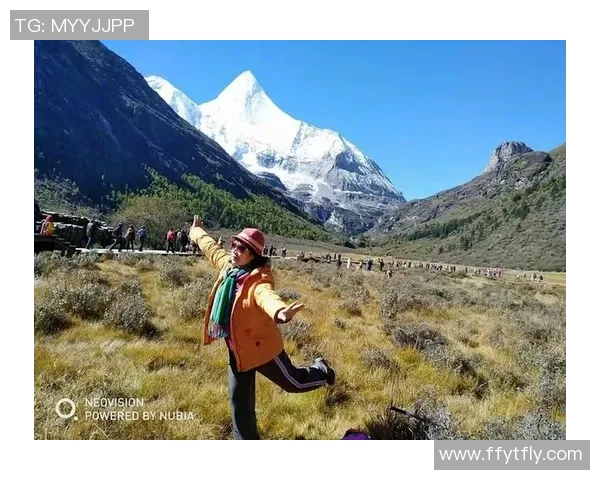 羽毛球场上的追梦旅程：刘丽的坚持与成长故事
