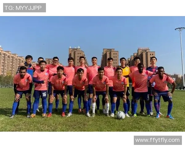 西安足球队以53分稳居总决赛积分榜首位展现强劲实力